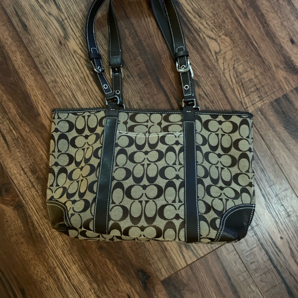 Coach brown repeat logo leather strap shoulder bag purse. No. 2315